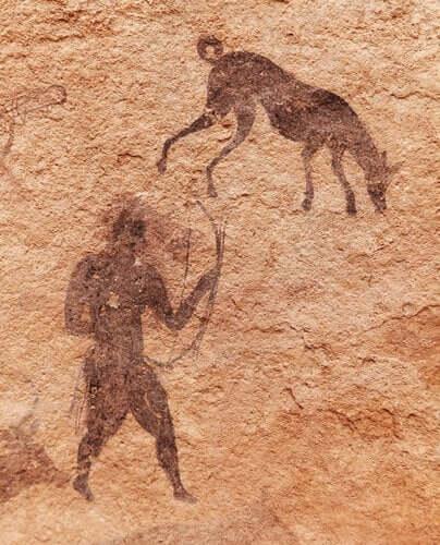 Дружба между собакой и человеком запечатлена в настенной росписи эпохи неолита